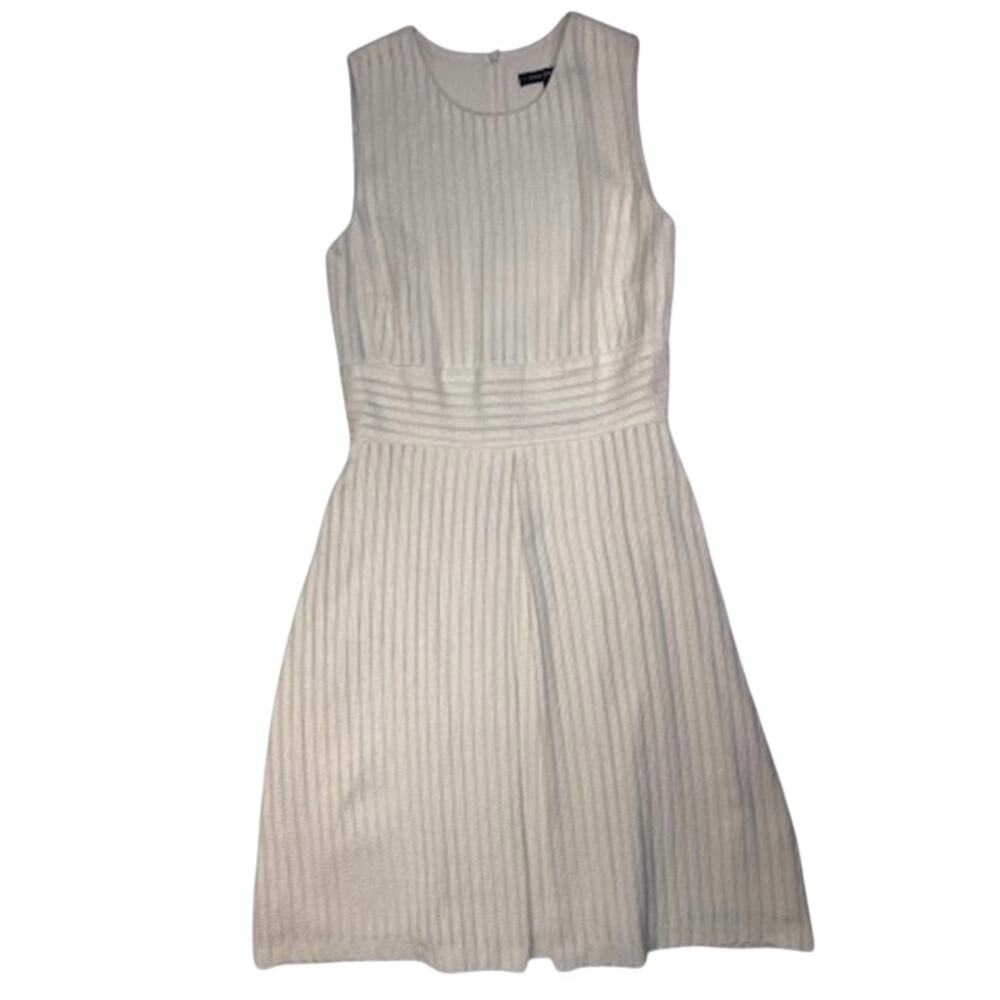 Lyn Devon Gazelle Off-White Sleeveless Inverted Pleat Texture Dress Size 8